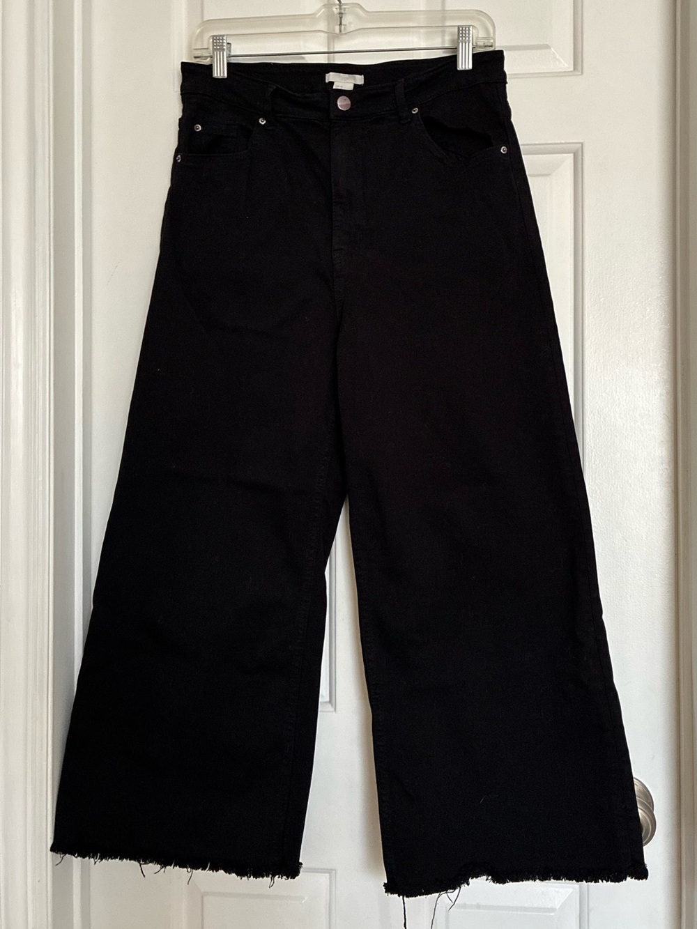 H&M Black Wide-Leg High-Rise Culotte Jeans